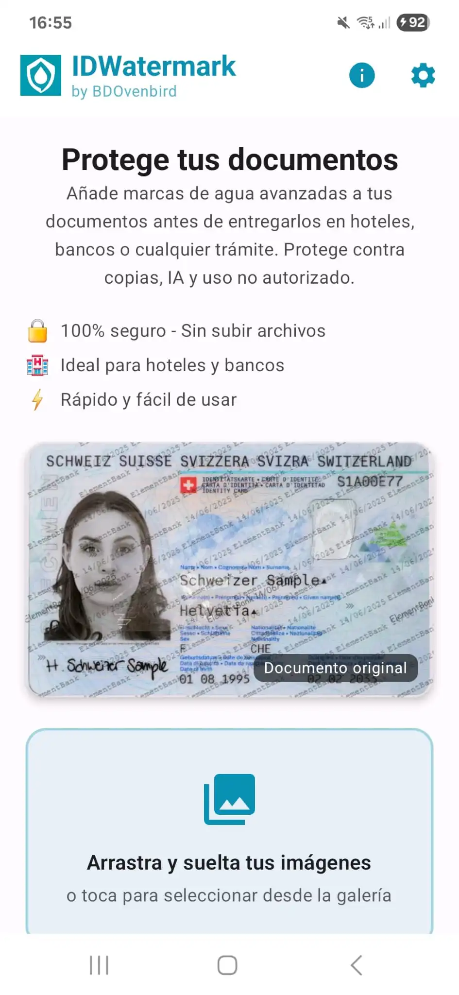 Aplicación móvil de IDWatermark mostrando interfaz de protección de documentos